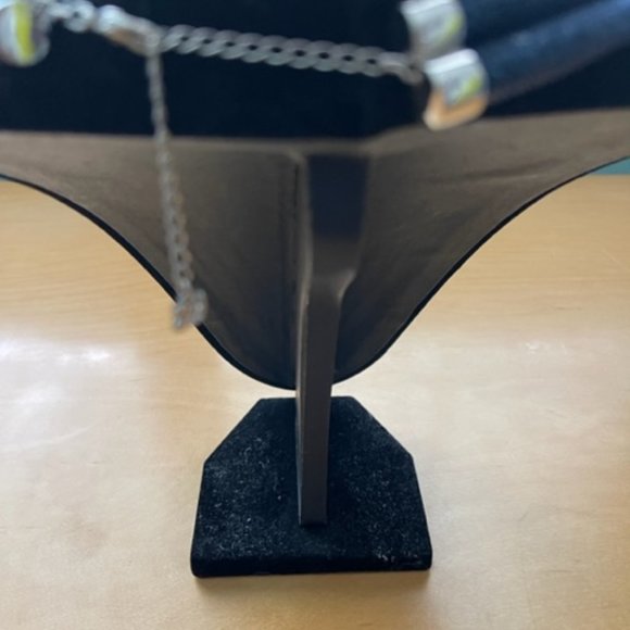 Swarovski Blue Necklace - Picture 6 of 8